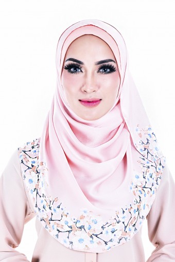 ALAAINA INSTANT SHAWL